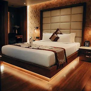 https://retrieve-health-wellness.kerala-hotels.net
