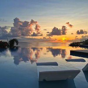 https://sunset-reef-st-kitts.comcaribbean.com