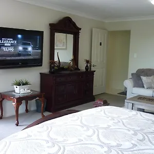 https://willowbank-drive-bed-breakfast.queenslandhotels.net