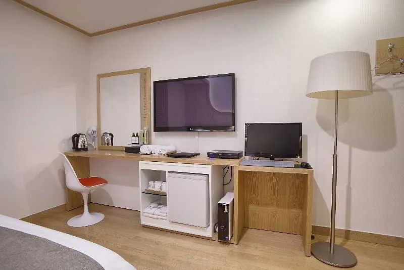Lex Tourist Hotel Seoul 2*,  South Korea